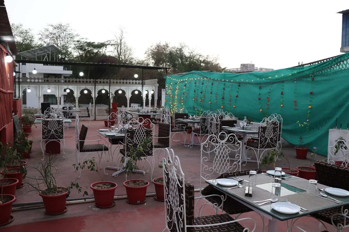 Family Dining, Family Restaurants in Udaipur
